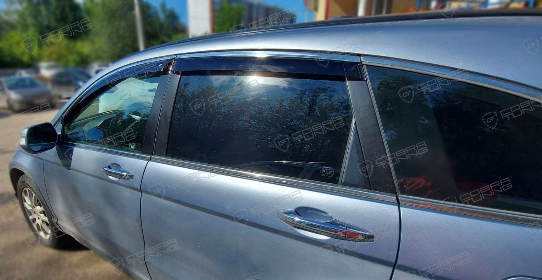 Отзыв - ветровики Кобра Тюнинг на окна Honda CR-V III 2007