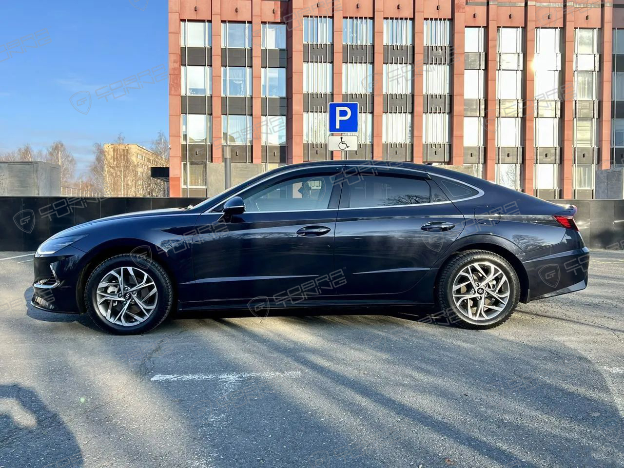 Дефлекторы окон Hyundai Sonata VIII (DN8) Sd 2019 с хромированной полосой